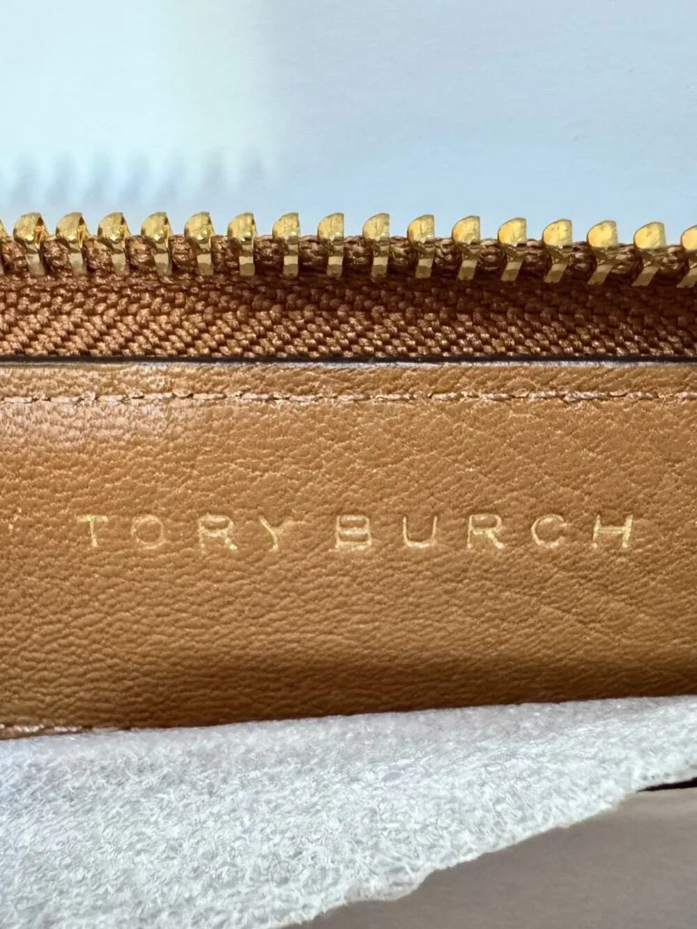 Tory Burch Bark Brown Leather Zip Around Continental Wallet NWT